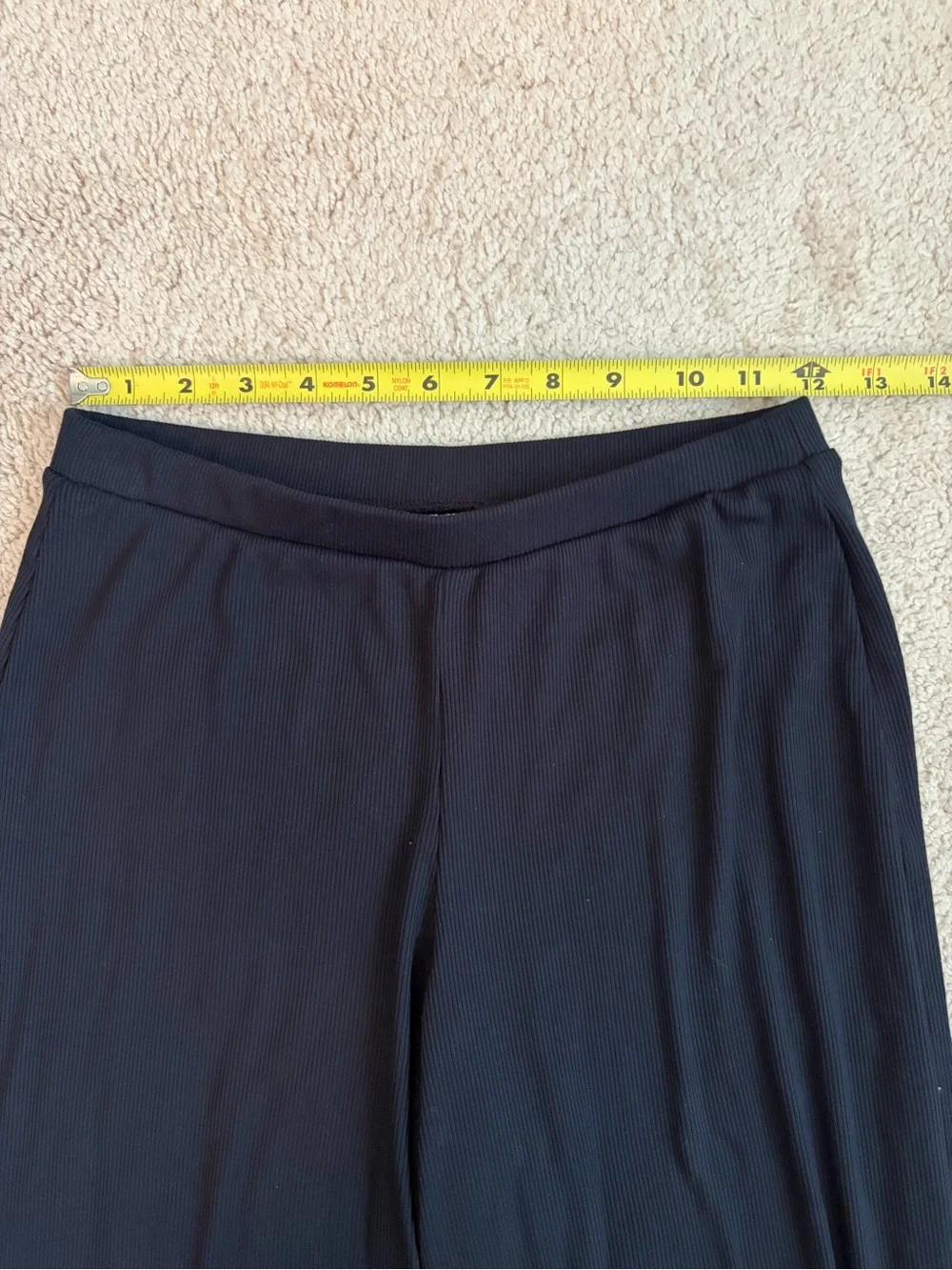 Alo Yoga NWT Mid Rise Dreamlight Straight Pants Ribbed Black Womens Sz S